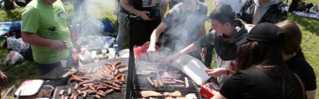 PRAVI MINI ODMOR ZA 1. MAJ: Evo koliko je NERADNIH DANA - tu su i predlozi za najjeftiniji provod!