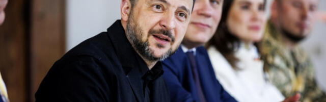 Зеленски: Одобрио сам нове операције украјинских снага против Русије