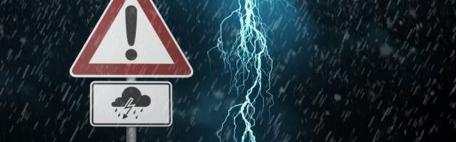 OVO JE NEVREME KAKVO DO SADA NISMO DOŽIVELI! Opasan meteorološki fenomen stigao u Srbiju - NE IZLAZITE NAPOLJE, OBEZBEDITE STVARI NA TERASAMA, NE PARKIRAJTE ISPOD DRVEĆA!