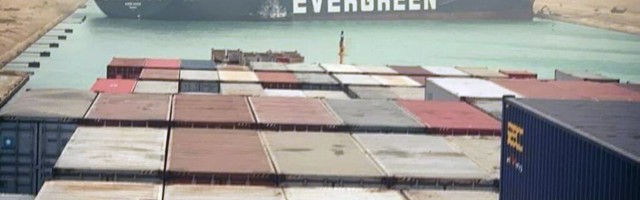 Kontejnerski brod blokirao Suecki kanal – naftna kriza na pomolu