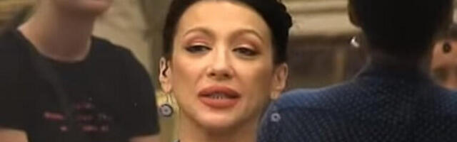 BUKTI ESTRADNI RAT! Nakon što je Vendi rekla da je gej, poznati pevač UZVRAĆA UDARAC: "Ona mora kod doktora"