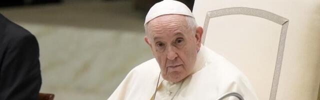 PAPA FRANJI POZLILO NAKON SASTANKA SA KURTIJEM? Trenutno pod anestezijom, ne diše dobro - slučajnost ili nešto drugo?