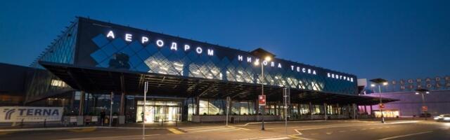 Letovi kasne - na BG aerodromu radi samo jedna stanica za odleđivanje!