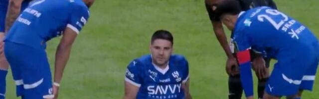 Povredio se Aleksandar Mitrović! (VIDEO)