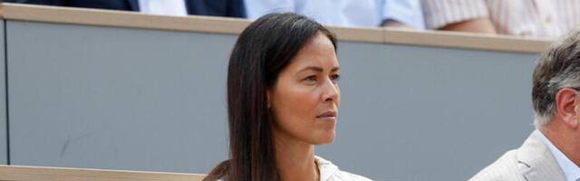 "DECA SU TA KOJA JEDINO ISPAŠTAJU, RASTANKE I PODELE, OSTAJE PRAZNIKA": Nakon spekulacija da Bastijan već živi s drugom, nova objava Ane Ivanović pokrenula lavinu! (FOTO)