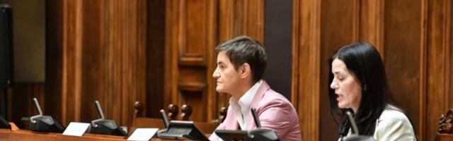 AUTOGOL Ane Brnabić - samo bi da krši Ustav: Zamislite, ne žele da Vučić učestvuje na izborima