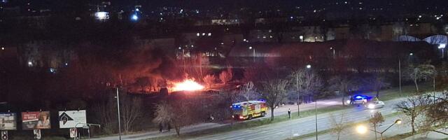 FOTO, VIDEO: Dva požara za 12 sati u Kovilju i Novom Sadu