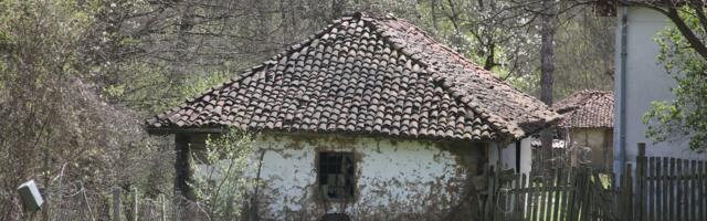 Poslednji čuvari koleba žive kao u raju pored Drine: Dok svi beže u grad, oni ostaju na onjištu