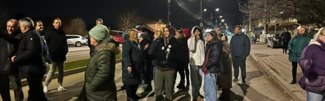 Pantelejci brane „Jotel“ – održan protest upozorenja protiv uklanjanja infrastrukture i medijskog mraka