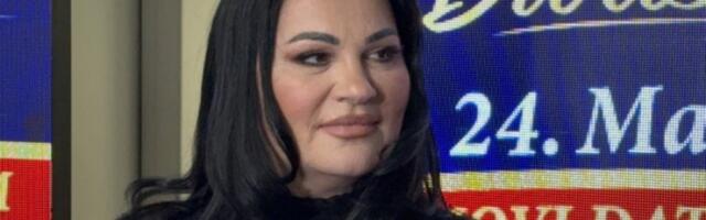 POVREĐENA JANA TODOROVIĆ! Pevačica otkrila detalje incidenta - EVO ŠTA SE DOGODILO PRED KONCERT! (VIDEO)