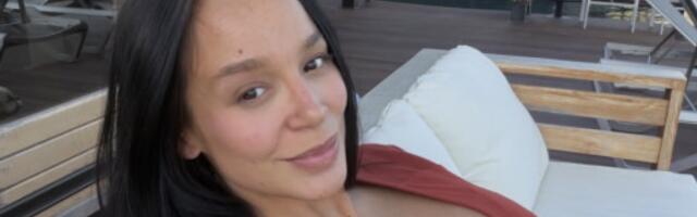 Edita pokazala oca svog deteta: Stigao u porodilište, a evo šta joj je sve doneo (FOTO)