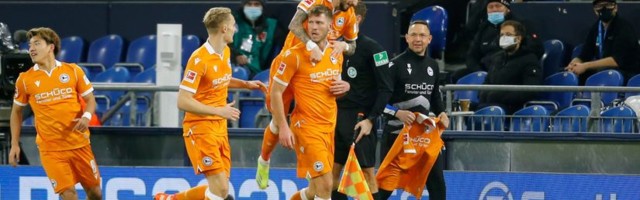 Jabo prekinuo uspavanku u Bilefeldu (VIDEO)