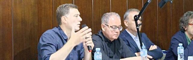 Predstavnici opozicije razgovarali sa Užičanima: Protesti su uzdrmali Vučićev režim