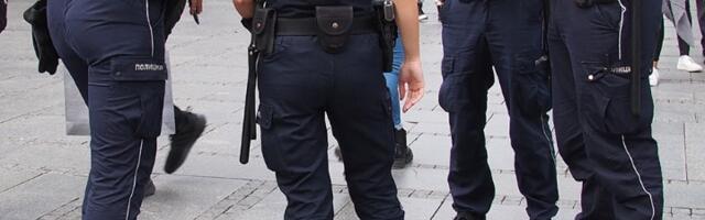 Pogledajte kako se ova legenda "infiltrirala" u policiju (FOTO)