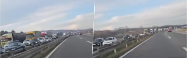 SERIJA LANČANIH SUDARA KOD VELIKE PLANE Stvaraju se kilometarske kolone (VIDEO)