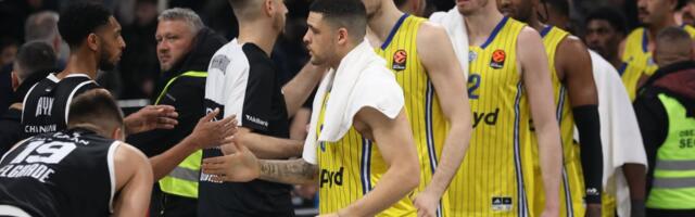 Drama na letu košarkaša posle meča Evrolige: Grom udario u avion iznad mora, nastala opšta panika