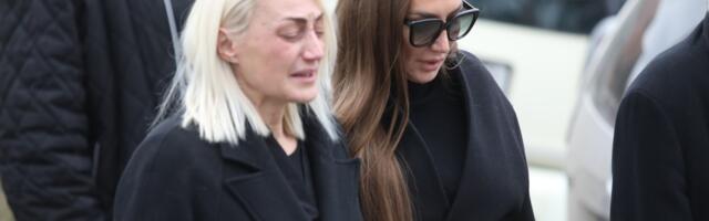 Tri dana nakon majčine sahrane, Goga Sekulić objavila POTRESNU FOTOGRAFIJU: Pevačica ne može da se sastavi od bola