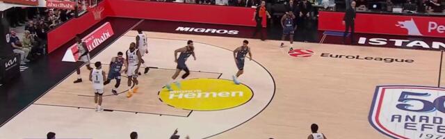 Au, Larkin istopio razliku: Parni valjak u problemu!