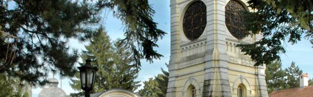 Raspored bogosuluženja tokom praznika u šumadijskoj Eparhiji