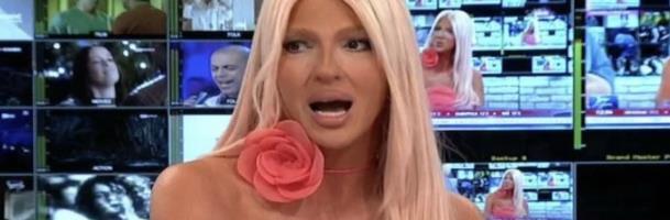 "JA SAM VEĆI VERNIK OD MNOGIH KOJI IDU U CRKVU NA PRIČEST" Jelena Karleuša progovorila o veri i pritiscima koje doživljava: To je bio način da se ja ućutkam
