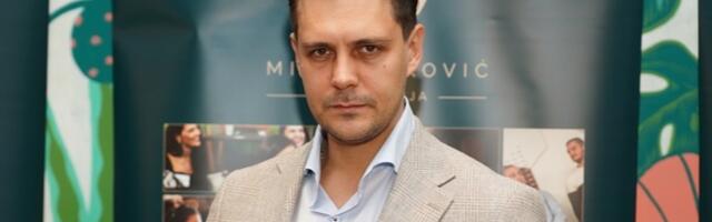 "Srce na mestu": Miloš Biković uživa sa porodicom u Šangaju