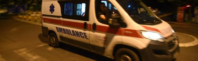 Tuča u Novom Sadu: Makljaža u parku kod Medicinske škole, povređen tinejdžer (15)