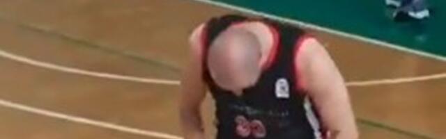 Nezapamćen skandal u Turskoj: Košarkaš skinuo šorts i uputio sramnu gestikulaciju ka navijačima