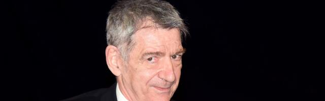 NIKO NIJE VEROVAO DA ĆE SE POMIRITI: Miki Manojlović sa ovim KOLEGOM nije progovorio 20 GODINA, evo gde se odvio njihov prvi susret