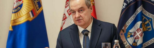 Monarhisti zahtevaju: Dačiću, podnesi ostavku