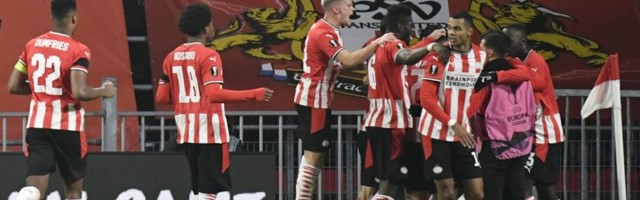 Mučenje, penal, promašaj i nekako gol: PSV jedva dobio, pa se popeo na treće mesto (VIDEO)