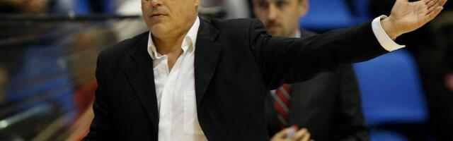 „Da li stvarno mislite da je Navaro bolji trener od Obradovića?“: Nikolić jednom rečenicom pogodio problem Zvezde