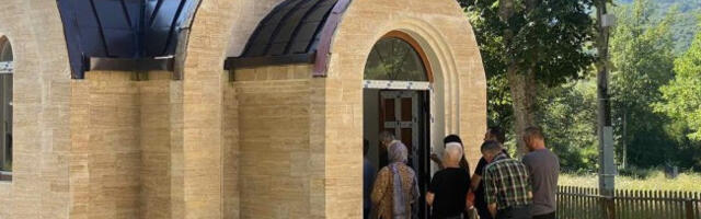 Сећање на жртве Возуће: помен у Спомен-капели у Стогу