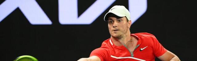 Kecmanović u osmini finala, igra sve bolje i bolje