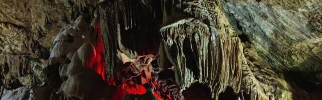 Rezerve vode u zemljinom omotaču veće su od svih okeana na njenoj površini