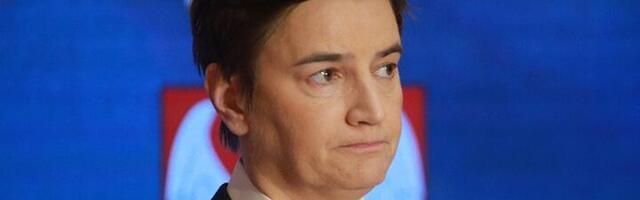 Brnabić: Studenti primoravali ljude da gaze zastavu Srbije