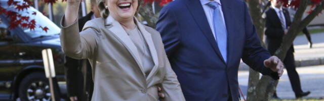 PRED KAMERAMA! Hilari Klinton traži da o vezama sa Epstajnom pred Kongresom javno svedoči