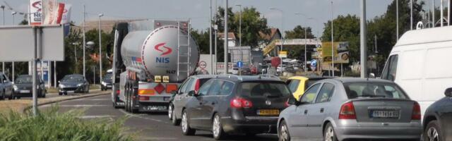 "Ljudi su jako bezobrazni i nekulturni" Srbi otkrili koja navika vozače izluđuje, ona im je najiritantnija