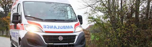 SLETELI SA PUTA U KANAL I ZABILI SE U BETONSKI MOSTIĆ: Mladić i devojka poginuli u stravičnoj nesreći kod Ugrinovaca, prvi detalji užasa