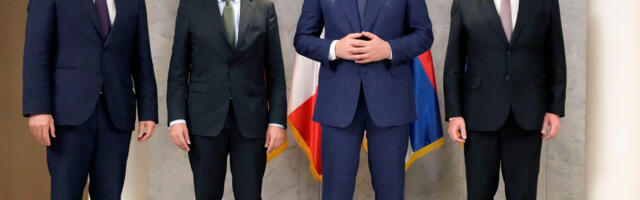 Obraćanje Aleksandra Vučića: Između Zapada i Zavetnika