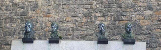 Vandalizam na Kalemegdanu: Spomenici narodnih heroja ispisani nacističkim simbolima
