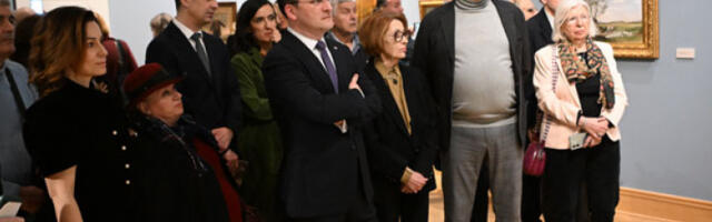 Селаковић поводом Сретења отворио изложбу слика Милоша Тенковића у Народном музеју