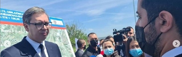 "REŠI PROBLEM" Kako je Vučić disciplinovao Tomu Monu