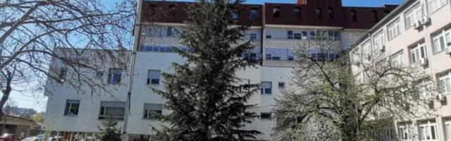 Maloletnici povređeni na motoru u Prokuplju u teškom stanju: Obojica operisani u Nišu