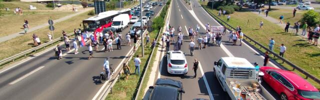 Počela blokada mosta Gazela