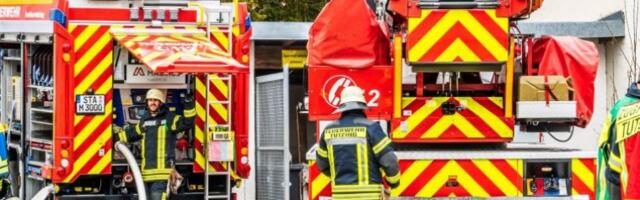 ŠOK SCENA! Dečak (4) i devojčica (6) ostali zarobljeni na krovu zgrade! VATROGASCI IH JEDVA SPASLI!