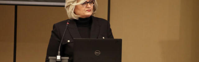 Табаковић у Базелу: За Србију је сарадња са БИС-ом питање кредибилитета, не престижа