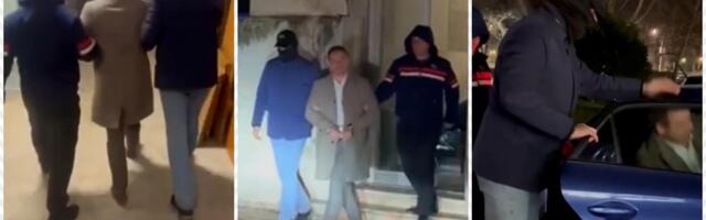 POGLEDAJTE KAKO JE UHAPŠEN ADVOKAT ČEDOMIR STOJKOVIĆ Objavljivao skandalozne izjave, pozivajući na NASILNO rušenje vlasti: Prizivao EUROMAJDAN! (VIDEO)