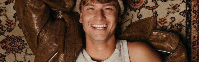 JAKOV JOZINOVIĆ OBARA SVE REKORDE! Za samo 15 minuta rasprodao 4.000 karata, mladoj muzičkoj zvezdi se smeši i 9. koncert?! (FOTO)