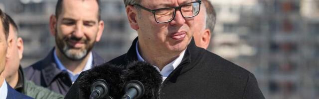 "18 MINUTA PRE SMRTI SLALA JE SASVIM NORMALNE PORUKE" Vučić o tragediji na Filozofskom i nedostatku empatije blokadera - Više minuta ćutanja dobilo je kuče...