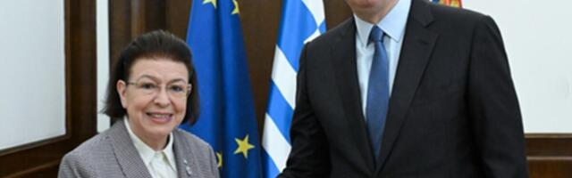 VUČIĆ RAZGOVARAO SA LINOM MENDONI: Jačanje kulturne saradnje Srbije i Grčke i dogovor o zajedničkim projektima (FOTO)